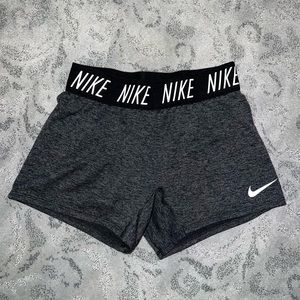 Nike shorts gray black. Size Medium Youth